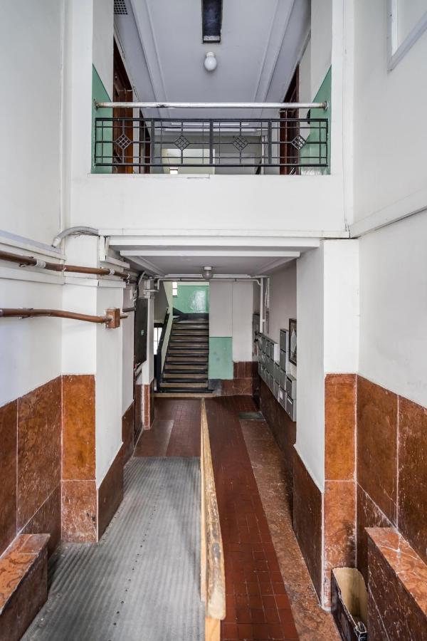 Bpr Shiny Deluxe Home Budapest Luaran gambar